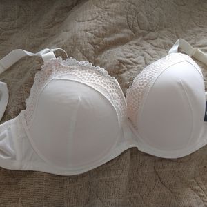 ADORE ME sexy bra NWT 40DD